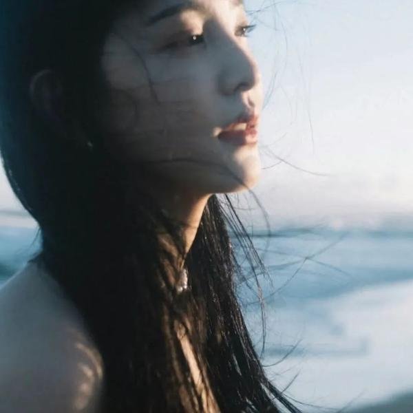 双腿之间